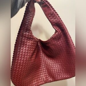 Commense Burgundy Woven Bag.